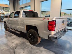 2017 CHEVROLET SILVERADO 1500 CREW CAB PICKUP V8, ECOTEC3, 5.3 LITER LT PICKUP 4D 6 1/2 FT