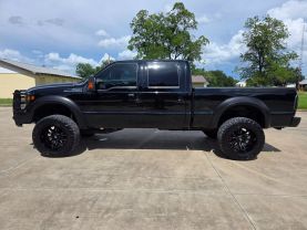 2016 FORD F250 SUPER DUTY CREW CAB PICKUP V8, TURBO DIESEL, 6.7L LARIAT PICKUP 4D 6 3/4 FT