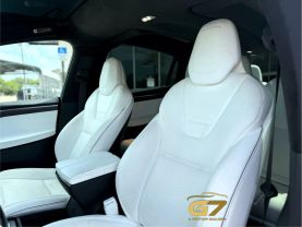 2016 Tesla Model X - Image 19