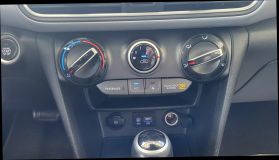 2019 Hyundai Kona Sel Sport Utility 4d - Image 15