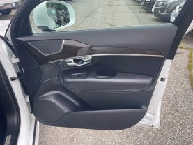 2019 VOLVO XC90
