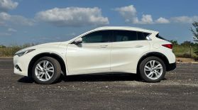 2018 INFINITI QX30 SUV 4-CYL, TURBO, 2.0 LITER PREMIUM SPORT UTILITY 4D