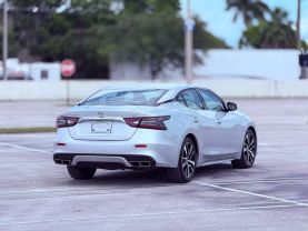 2023 NISSAN MAXIMA