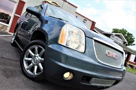 2007 GMC YUKON SUV V8, 6.2 LITER DENALI SPORT UTILITY 4D