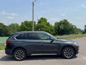 2017 BMW X5 SUV V8, TWIN TURBO, 4.4 LITER XDRIVE50I SPORT UTILITY 4D
