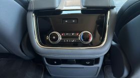 2020 Lincoln Navigator - Image 40