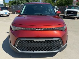 2024 KIA SOUL WAGON 4-CYL, 2.0 LITER LX WAGON 4D