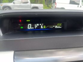 2014 TOYOTA PRIUS V WAGON 4-CYL, HYBRID, 1.8 LITER FIVE WAGON 4D