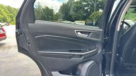 2020 Ford Edge - Image 16
