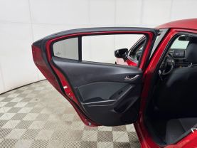 2016 MAZDA MAZDA3 HATCHBACK 4-CYL, SKYACTIV-G, 2.0L I SPORT HATCHBACK 4D