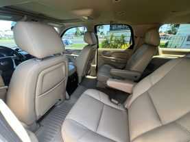 2014 Cadillac Escalade Luxury Sport Utility 4d - Image 17