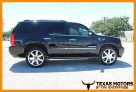 2011 CADILLAC ESCALADE SUV V8, FLEX FUEL, 6.2 LITER SPORT UTILITY 4D