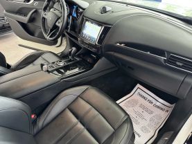 2017 MASERATI LEVANTE SUV V6, TWIN TURBO, 3.0 LITER SPORT UTILITY 4D