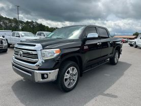 2017 TOYOTA TUNDRA CREWMAX