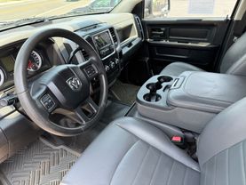 2014 RAM 1500 CREW CAB PICKUP V8, HEMI, 5.7 LITER TRADESMAN PICKUP 4D 6 1/3 FT