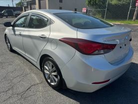 2016 HYUNDAI ELANTRA SEDAN 4-CYL, 1.8 LITER SE SEDAN 4D