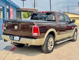 2015 RAM 1500 CREW CAB PICKUP V8, HEMI, 5.7 LITER LARAMIE LONGHORN PICKUP 4D 5 1/2 FT