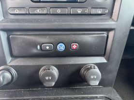 2005 HUMMER H2 SUV V8, 6.0 LITER SPORT UTILITY 4D