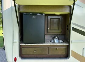 Used 2019 THOR MOTOR COACH WINDSPORT - - 29M - LA Auto Star located in Virginia Beach, VA