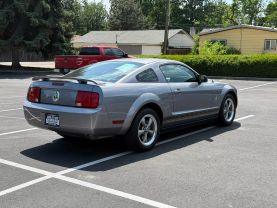 2006 FORD MUSTANG COUPE SATIN SILVER CLEARCOAT METALLIC AUTOMATIC - Capital City Auto