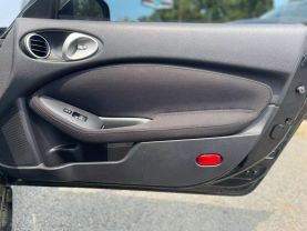 2011 Nissan 370z - Image 24