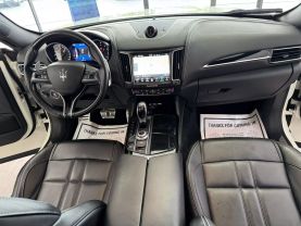 2017 MASERATI LEVANTE SUV V6, TWIN TURBO, 3.0 LITER SPORT UTILITY 4D