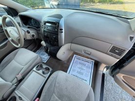 2008 TOYOTA SIENNA