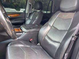 2015 Cadillac Escalade - Image 29