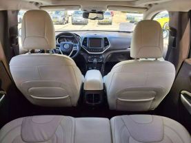 2018 JEEP CHEROKEE SUV V6, 3.2 LITER OVERLAND SPORT UTILITY 4D