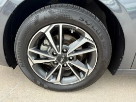 2024 KIA FORTE SEDAN 4-CYL, 2.0 LITER LXS SEDAN 4D