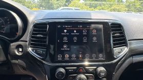 2020 Jeep Grand Cherokee - Image 39