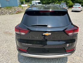 2023 CHEVROLET TRAILBLAZER SUV 3-CYL, ECOTEC, TURBO, 1.3 LITER LT SPORT UTILITY 4D at T&T Repairables - used car dealership in Spencer, Indiana.