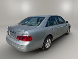 2004 TOYOTA AVALON