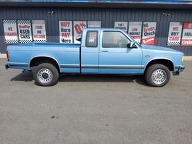 1984 CHEVROLET S10 PICKUP - BASE EXT CAB 4WD