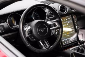 2018 Ford Mustang - Image 16
