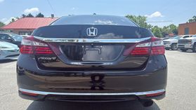 2017 HONDA ACCORD