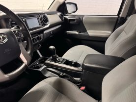 2017 TOYOTA TACOMA DOUBLE CAB PICKUP V6, 3.5 LITER SR5 PICKUP 4D 5 FT