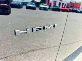 2020 DODGE CHALLENGER - V8, HEMI, 5.7 LITER R/T COUPE 2D