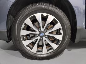 2017 Subaru Outback - - Image 11
