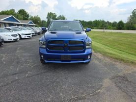 2017 RAM 1500 CREW CAB PICKUP V8, HEMI, 5.7 LITER SPORT PICKUP 4D 5 1/2 FT
