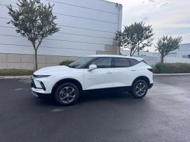 2025 Chevrolet Blazer - Image 3