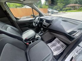 2019 Ford Transit Connect Cargo - Image 12