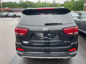 2020 KIA SORENTO SUV V6, GDI, 3.3 LITER EX SPORT UTILITY 4D - Gesner Auto Inc in Taunton, MA, 41.88613, -71.14527