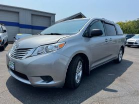 2011 TOYOTA SIENNA VAN V6, 3.5 LITER LE MINIVAN 4D