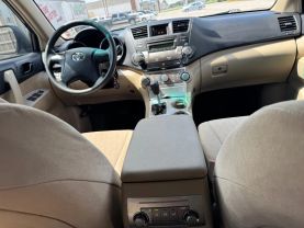 2012 TOYOTA HIGHLANDER SUV 4-CYL, 2.7 LITER SE SPORT UTILITY 4D