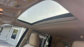 2015 Lincoln Navigator - Image 64