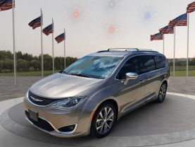 2018 CHRYSLER PACIFICA VAN V6, 3.6 LITER LIMITED MINIVAN 4D