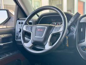 2017 GMC SIERRA 1500 CREW CAB PICKUP V8, ECOTEC3, 5.3 LITER SLT PICKUP 4D 5 3/4 FT
