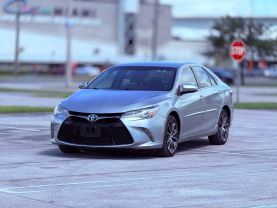 2017 TOYOTA CAMRY
