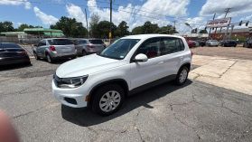 2017 VOLKSWAGEN TIGUAN LIMITED SUV 4-CYL, TURBO, 2.0 LITER 2.0T SPORT UTILITY 4D